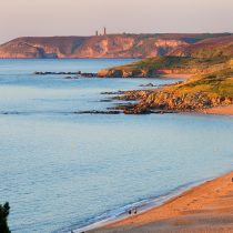 Camping le Frêche à l’Âne Côtes d'Armor (22) Le Cap Fréhel au coucher de soleil. (PHOTO NON DISPONIBLE POUR CALENDRIERS ET CARTES POSTALES) // France. Brittany. Côtes d'Armor (22) Cap Fréhel